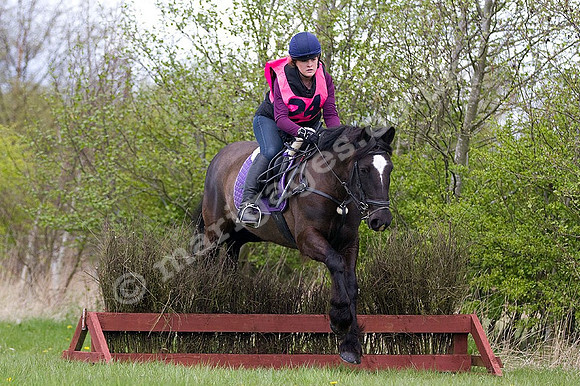 West Hedley 260415_0142